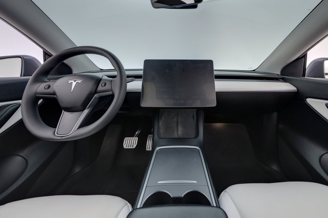 2021 Tesla Model Y — photo 20 of 24