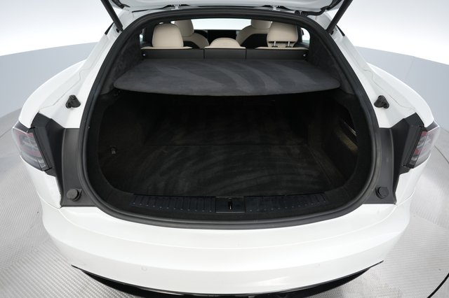 2023 Tesla Model S — photo 6 of 24