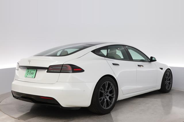 2023 Tesla Model S — photo 2 of 24