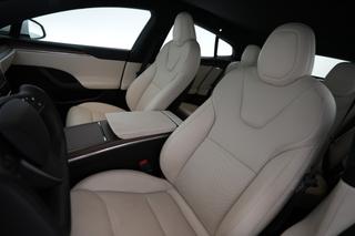 2023 Tesla Model S — photo 3 of 24