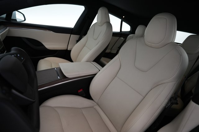 2023 Tesla Model S — photo 3 of 24