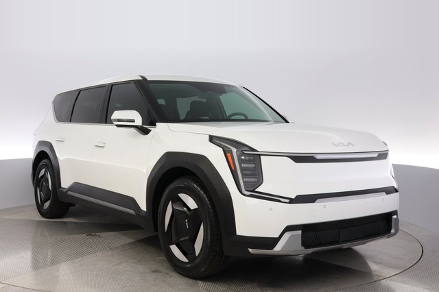 2024 Kia EV9 — photo 10 of 26