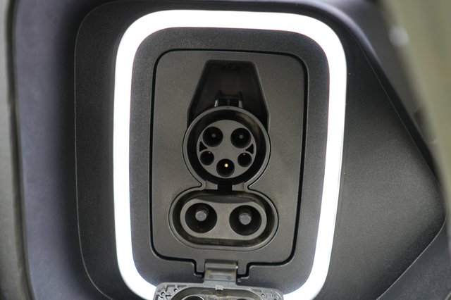 2024 Kia EV9 — photo 8 of 26
