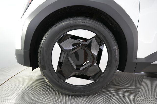 2024 Kia EV9 — photo 15 of 26