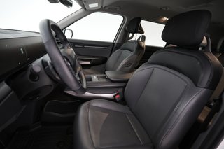 2024 Kia EV9 — photo 3 of 26