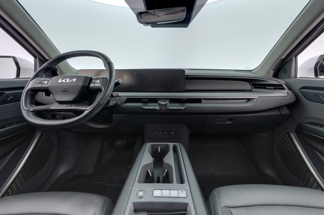 2024 Kia EV9 — photo 23 of 26