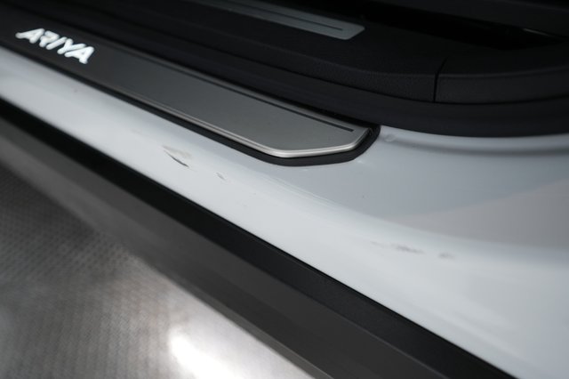 2023 Nissan Ariya — photo 24 of 26