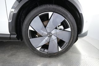 2023 Nissan Ariya — photo 15 of 26