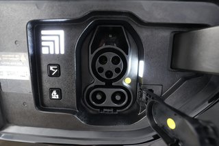2024 Kia EV9 — photo 8 of 26