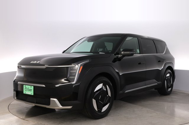 2024 Kia EV9 — VIN KNDAB5S18R6047711