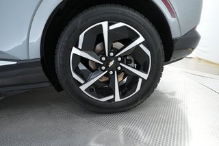 2024 Chevrolet Equinox EV — photo 7 of 25