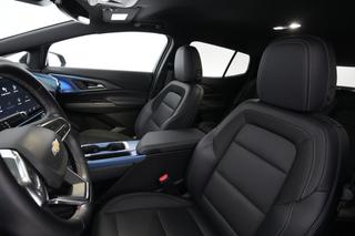 2024 Chevrolet Equinox EV — photo 3 of 25