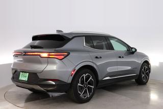 2024 Chevrolet Equinox EV — photo 2 of 25