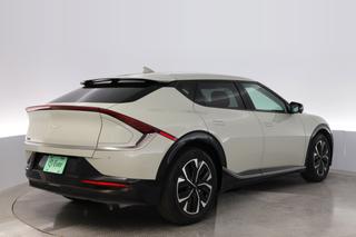 2024 Kia EV6 — photo 2 of 24