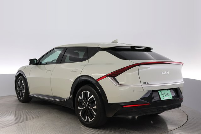 2024 Kia EV6 — photo 13 of 21