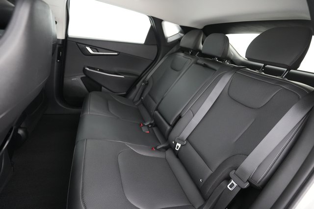 2024 Kia EV6 — photo 19 of 21