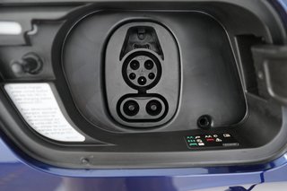 2023 Audi Q4 e-tron — photo 8 of 23
