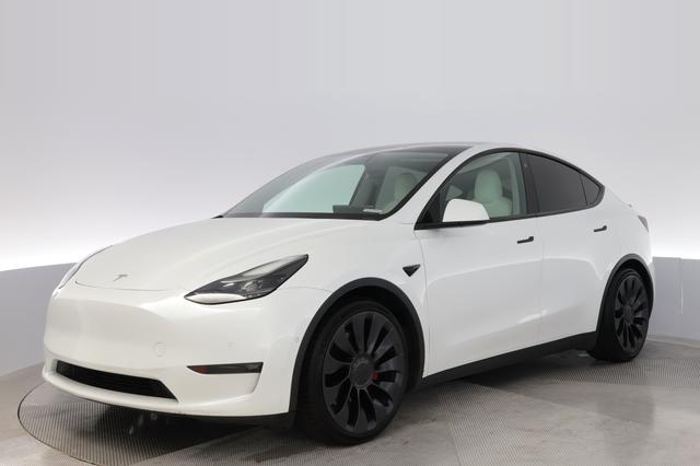 2022 Tesla Model Y — VIN 7SAYGDEFXNF405359