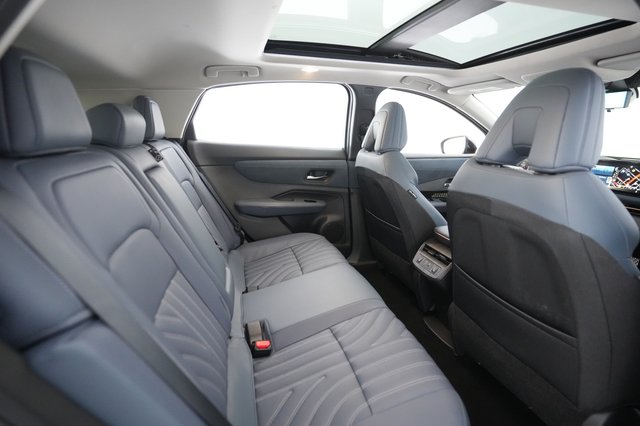 2023 Nissan Ariya — photo 19 of 26