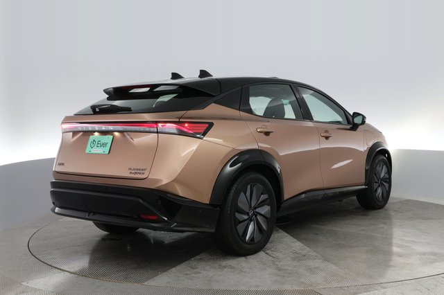 2023 Nissan Ariya — photo 2 of 26