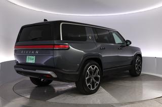 2025 Rivian R1S — photo 2 of 27