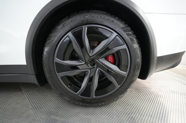 2026 Tesla Model X — photo 7 of 26