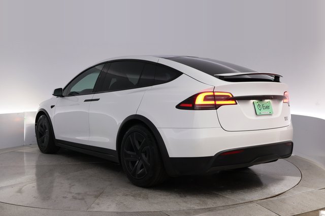 2026 Tesla Model X — photo 13 of 26