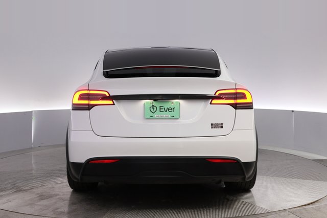 2026 Tesla Model X — photo 12 of 26