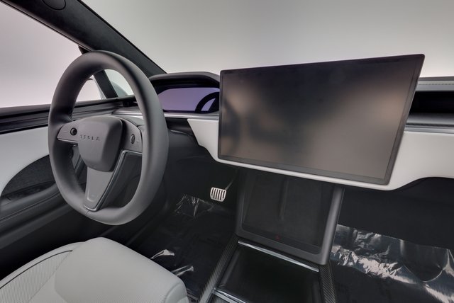 2026 Tesla Model X — photo 22 of 26