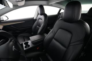 2022 Tesla Model 3 — photo 3 of 24