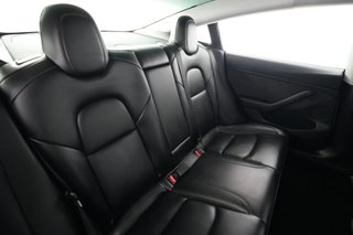 2022 Tesla Model 3 — photo 4 of 24