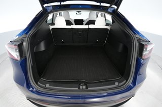 2021 Tesla Model Y — photo 6 of 26