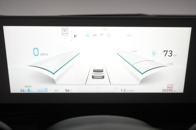 2023 Hyundai IONIQ 5 — photo 4 of 34