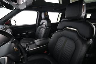 2023 Rivian R1S — photo 3 of 27