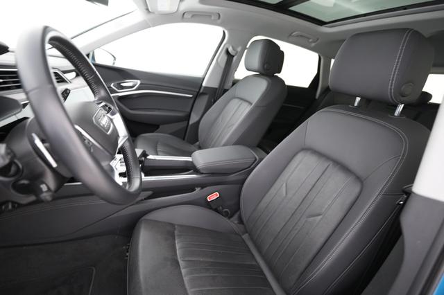 2019 Audi e-tron — photo 3 of 24