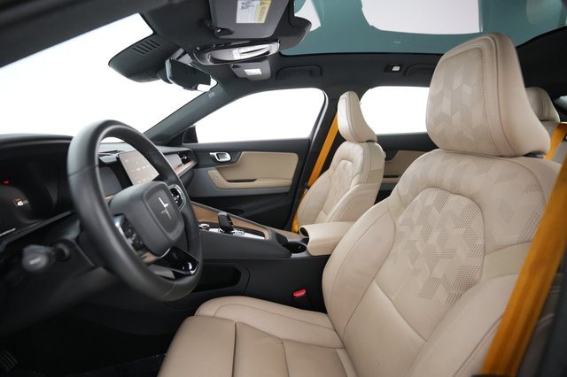 2021 Polestar 2 — photo 17 of 26