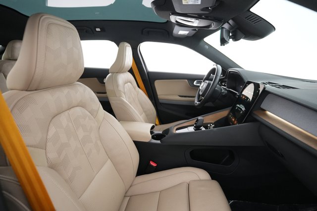 2021 Polestar 2 — photo 19 of 26