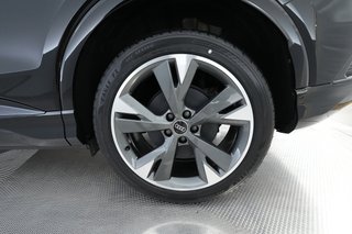 2023 Audi Q4 e-tron — photo 7 of 23