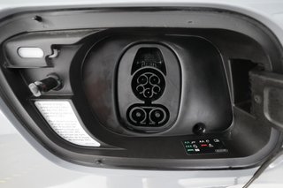 2024 Audi Q4 e-tron — photo 8 of 23