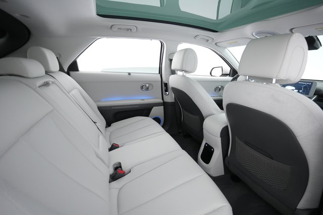 2023 Hyundai IONIQ 5 — photo 20 of 27