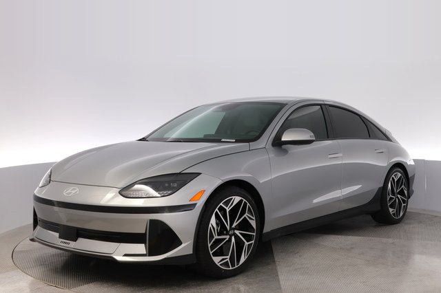 2025 Hyundai IONIQ 6 — VIN KMHM34AA0SA083400