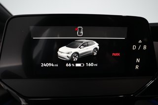 2023 Volkswagen ID.4 — photo 5 of 23