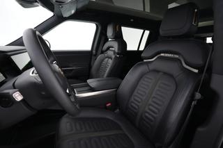 2025 Rivian R1S — photo 3 of 26