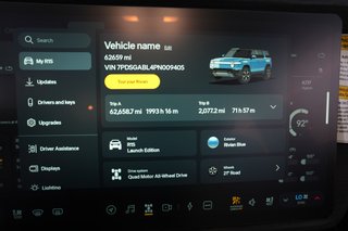 2023 Rivian R1S — photo 5 of 29