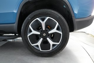 2023 Rivian R1S — photo 7 of 29