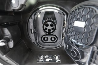 2024 Mercedes-Benz EQB — photo 8 of 26