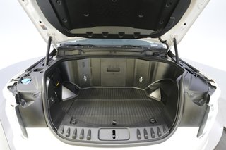 2023 Ford F-150 Lightning — photo 17 of 20