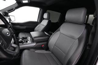 2023 Ford F-150 Lightning — photo 3 of 20