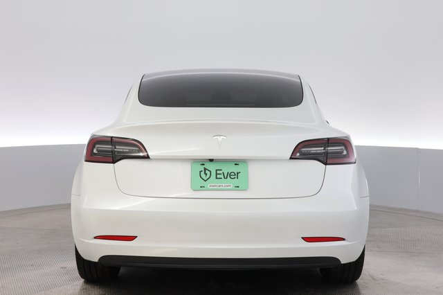 2023 Tesla Model 3 — photo 12 of 27