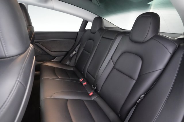 2023 Tesla Model 3 — photo 19 of 27